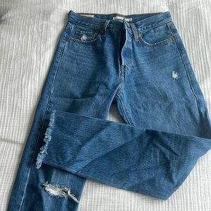 LEVIS Wedgie Ankle Sz 26